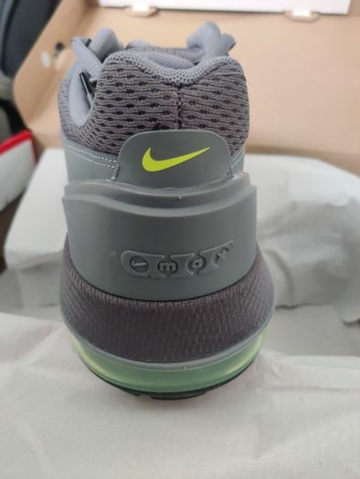 Nike Air Max Pulse, Men's Runners UK11