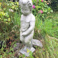 Garden Fountain Statue
