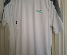under armour T shirt