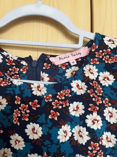 floral blouse