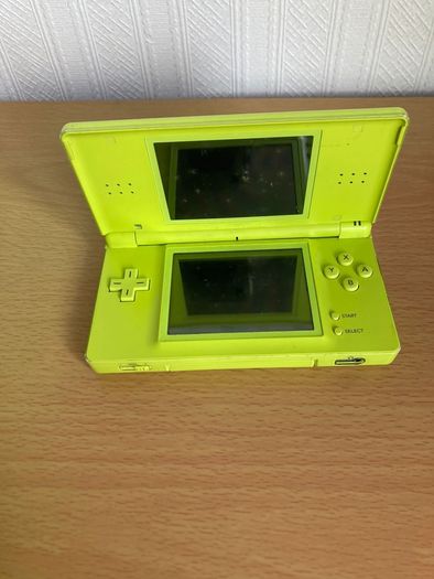 Nintendo DS Lite NDS Lite Lime Green Limited Edition Console [CHEAP] [Collection Or Postage]