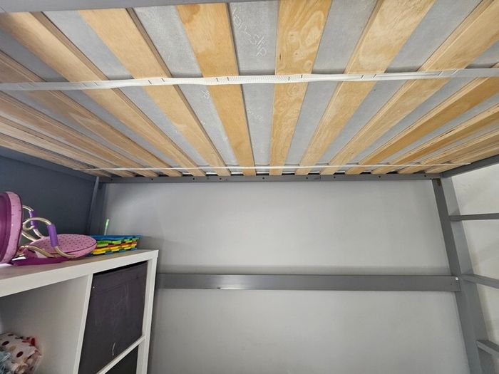playhouse bed