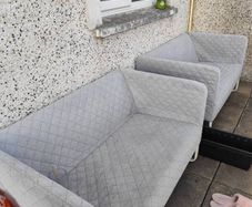 2x sofas