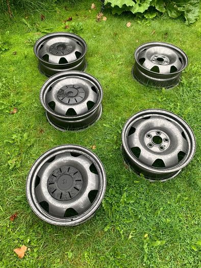 VW Transporter Caravelle 17" Wheels