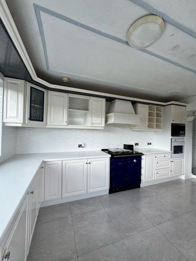 White Shaker Kitchen with Appliances