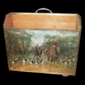 Vintage 'Hunting Scene' Magazine Rack