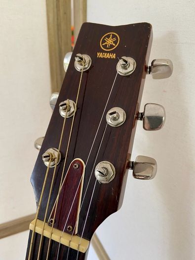Yamaha FG-200 Vintage 1974 Acoustic Guitar