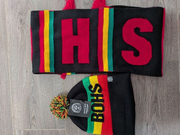 Bohs Hat and Scarf Brand New