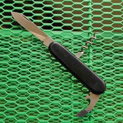 Vintage Victorinox Discontinued Bartender 1980s 84mm model Swiss Army Knife Collectable