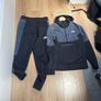north face tracksuit Image 3