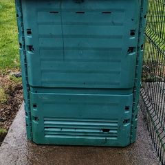 Garden composter