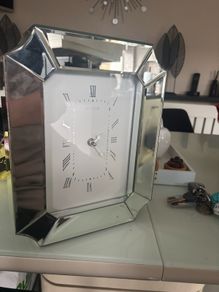 mirror clock