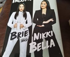 Incomparable Brie and Nikki Bella