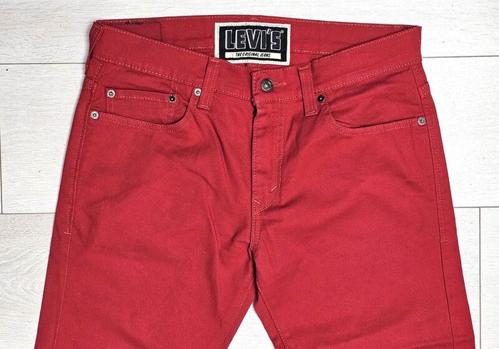Levi Strauss & Co 511 Jeans Vintage Red Size: W33 L32