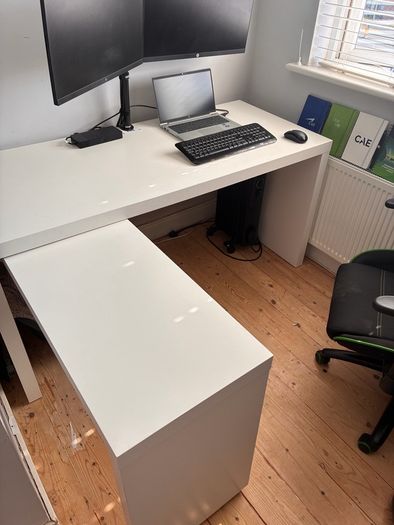 Office desk