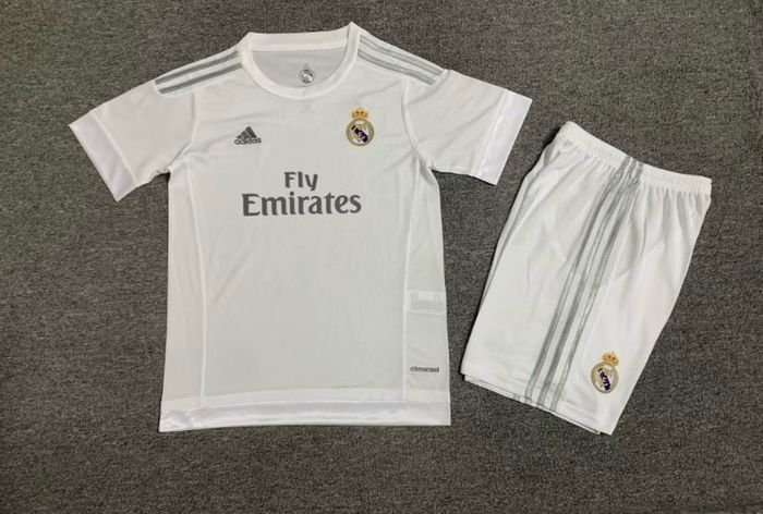 Retro football kits