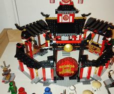 LEGO NINJAGO Monastery Training Center 70670 + manual