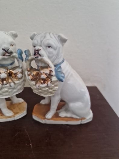 Bulldog figures