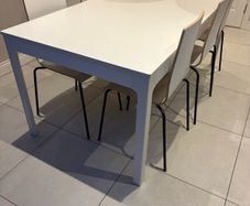 Extendable Dining Table