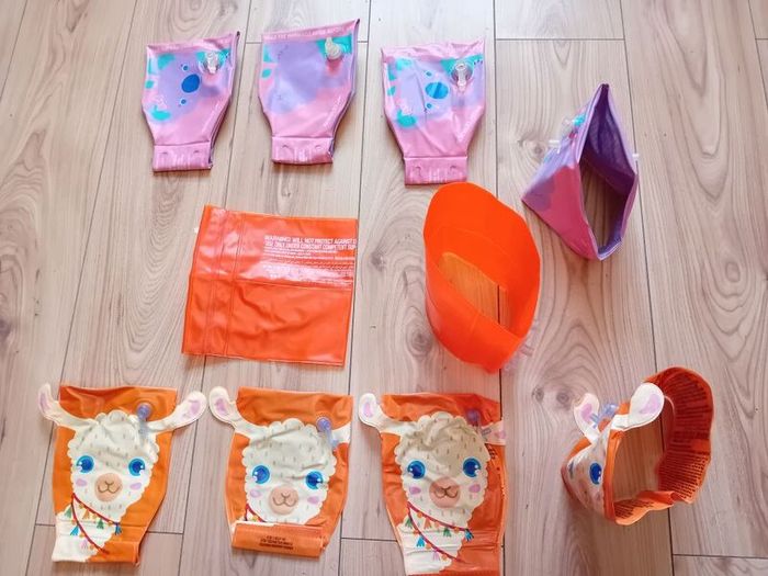 Swimming arm bands