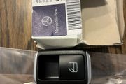 Mercedes-benz C W204 Rear Left Door Window Switch A20490582029107