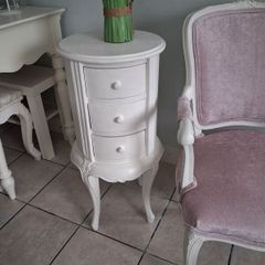 Chair  & Drawer Unit