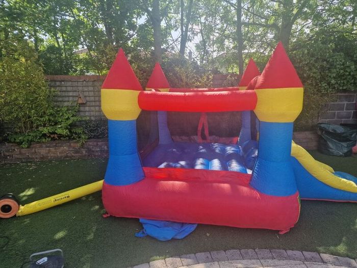 bouncy
