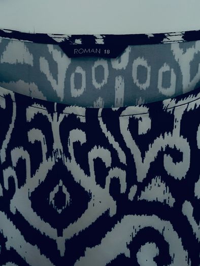 Roman Brand Top Size 18