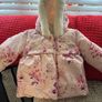 Girls jacket 9/12 mths like new Image 5