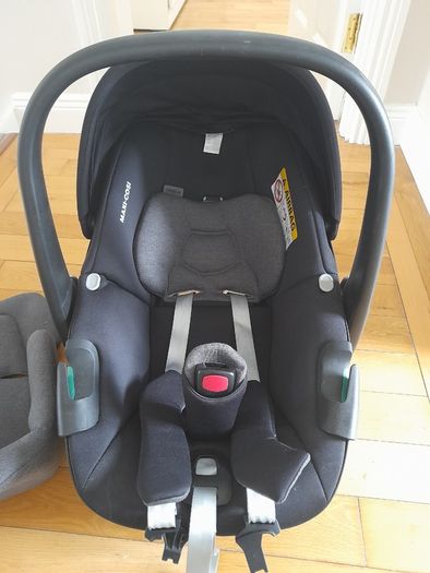 Maxi Cosi Pearl Car seat