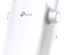 TP-Link N300 Universal Range Extender, Broadband/Wi-Fi Extender, Wi-Fi Booster/Hotspot with 1 Ethernet Port and 2 External Antennas, Plug and Play, Built-In Access Point Mode, UK Plug