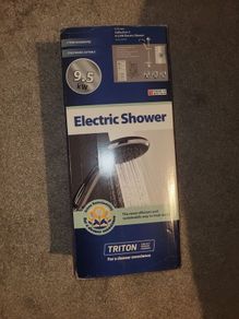 Triton Electric Shower - White