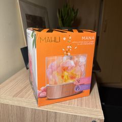 Mahli Mana Himalayan Salt Lamp and Air Freshener Complete Set