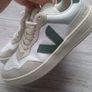 Veja trainers Image 8