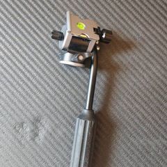 Video tripod mount