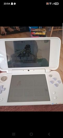 New Nintendo 2DS XL lavender