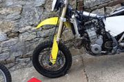 drz 400 suprmoto 2006 @ 2004