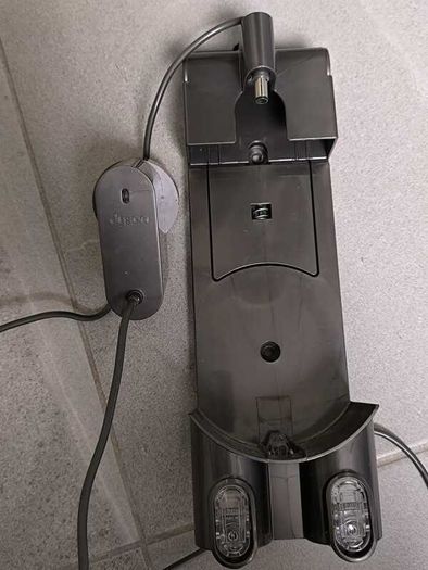 Genuine Dyson Wall Mount Docking Charging Station & Charger