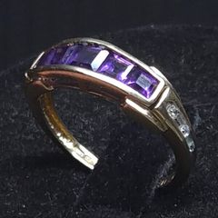 Vintage 9ct Gold Amethyst & Diamond Ring Size 48