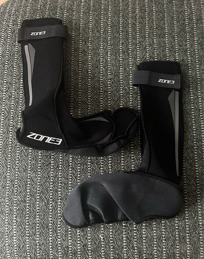 Zone3 Neoprene Swim Socks (Size M / 4-6)