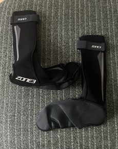 Zone3 Neoprene Swim Socks (Size M / 4-6)
