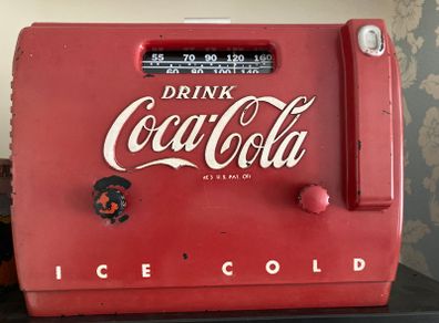 Coca Cola Cooler Valve Radio Year 1948