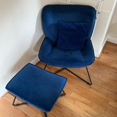 Arm chair and footrest