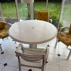 Patio set