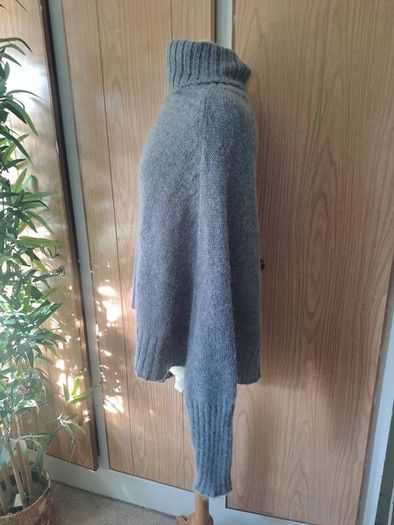 Made in Italy grey cape turtleneck jumper