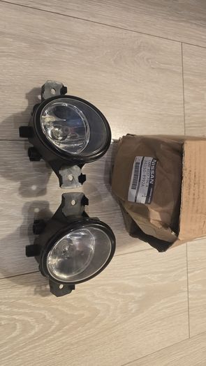 nissan qashqai  /xtrail fog light new pair