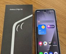 Samsung Z Flip 7 FE