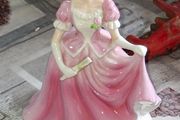Beautiful Porcelain Mary in a long pink dress holding a Fan and wearing a Hat decorated with pink Roses The Leonardo Collection Postage Available