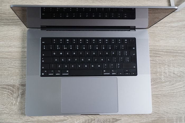 MacBook Pro 16" 2021 M1 Pro | 16GB | 512GB