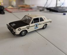 Lledo Vanguards Ford Cortina Rally Car